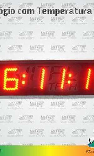 Relógio com Data Relógio com Data